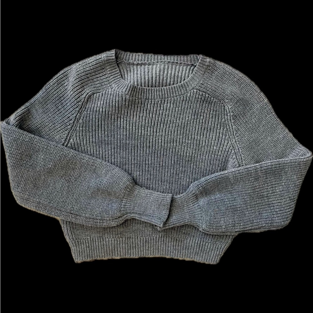 Cropped sweater